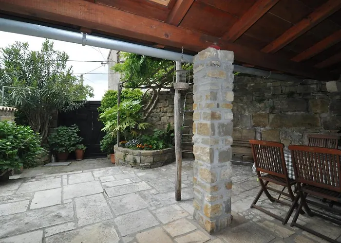 度假居 Istrian Stone House